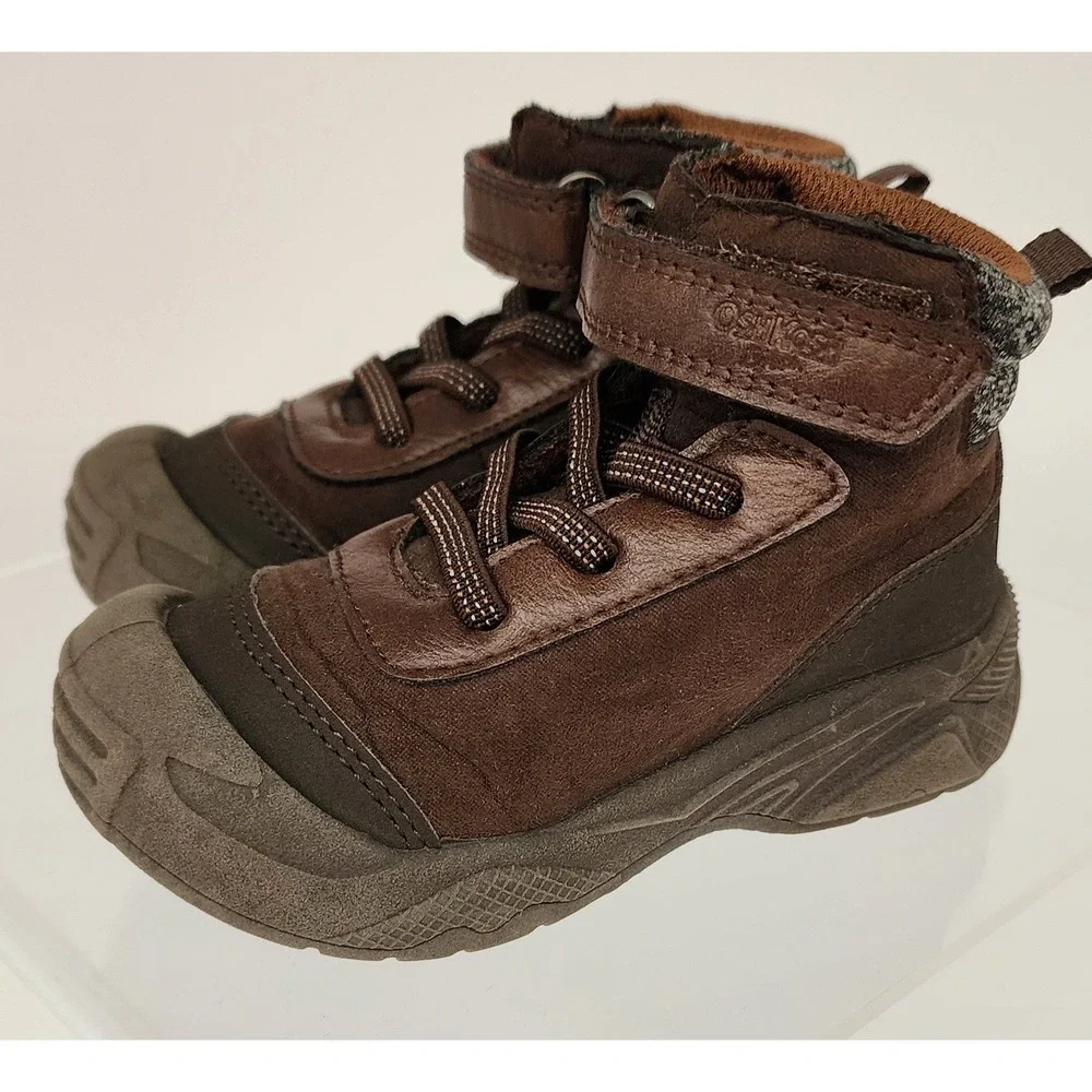 OshKosh B'Gosh Dominik Boots Kids Size 5M Toddler Brown High Top Sneakers